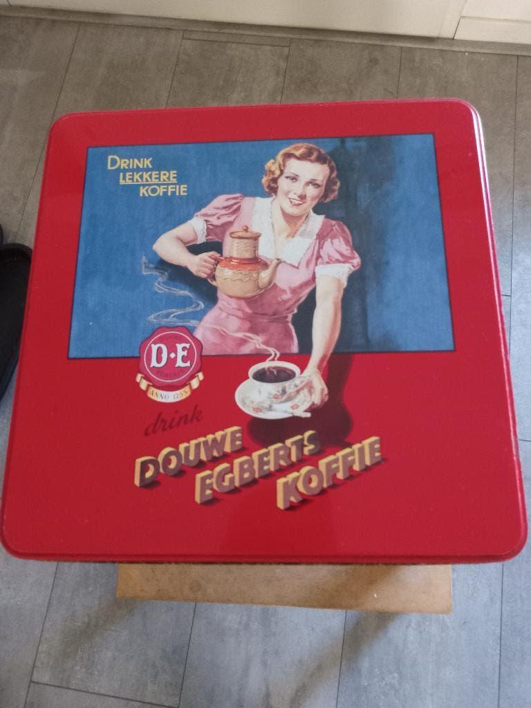 Mooi vierkant Douwe Egberts blik, Verzamelen, Blikken, Ophalen of Verzenden, Zo goed als nieuw, Koffie, Douwe Egberts