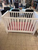 Wit houten ledikant met matras, Ophalen, Gebruikt, ., .