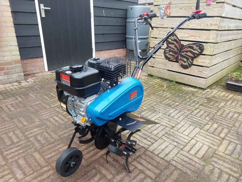 Te huur: Tuinfrees, Tuin en Terras, Hand-tuingereedschap, Ophalen, Xx, Xx, Gebruikt
