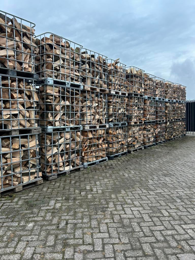 Droog haardhout: Eik, Beuk, Es, Tuin en Terras, Haardhout, 6 m³ of meer, Ophalen of Verzenden, Eikenhout, Blokken