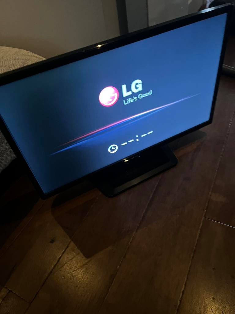 LG 32 inch tv, Audio, Tv en Foto, Televisies, Ophalen, Gebruikt, 50 Hz, LG