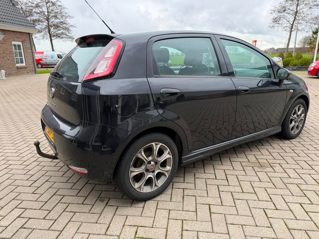 Fiat Punto Evo / 1.3/ MJet Edizione Cool/ NAP, Auto's, Fiat, Voorwielaandrijving, Euro 5, Gebruikt, Zwart
