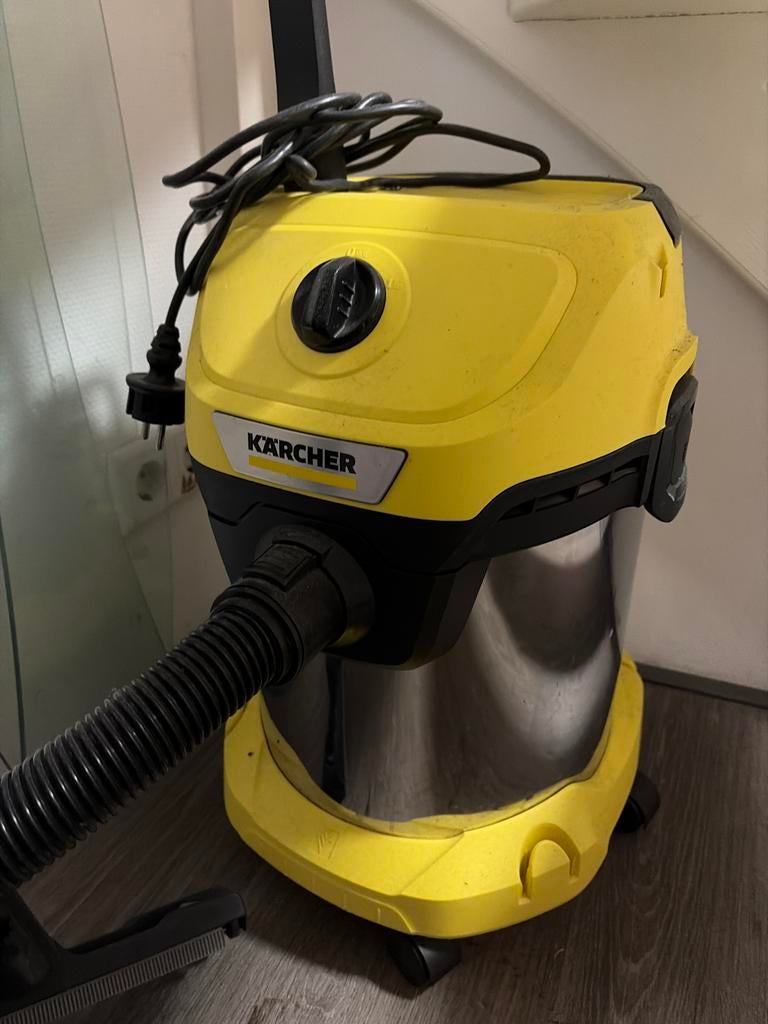 Karcher stofzuiger, Ophalen, Gebruikt, Reservoir, Stofzuiger