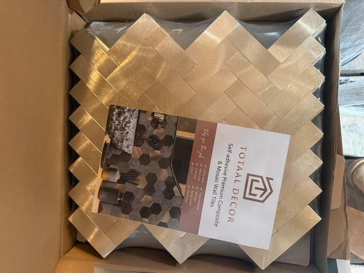 Gouden visgraat tegels, 10 stuks, zelfklevend, Doe-het-zelf en Verbouw, Tegels, Nieuw, Wandtegels, Overige materialen, 20 tot 40 cm