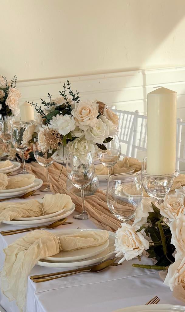 Tafels, stoelen, decoratie en servies voor verhuur, Ophalen, Zo goed als nieuw, Geboorte of Huwelijk