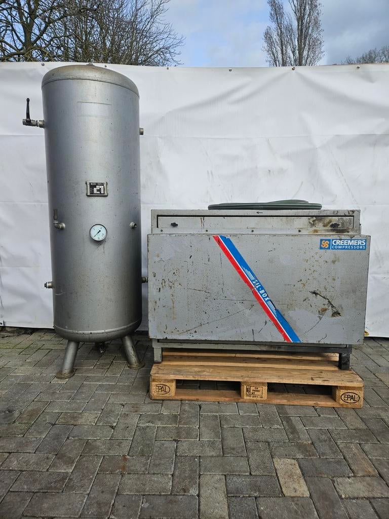 Creemers SG900 5.5kw - 500 liter tank, Doe-het-zelf en Verbouw, Compressors, Ophalen of Verzenden, Geluidgedempt, Gebruikt, 800 liter/min of meer
