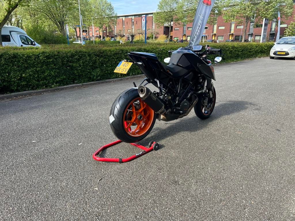 MOET WEG PRIJSVERLAGING KTM Superduke 1290r NIEUW blok! 0km!, Motoren, Motoren | KTM, Particulier, Naked bike