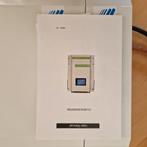 Omvormer voor zonnepanelen, Ophalen of Verzenden, Zo goed als nieuw, Overige typen, 200 wattpiek of meer