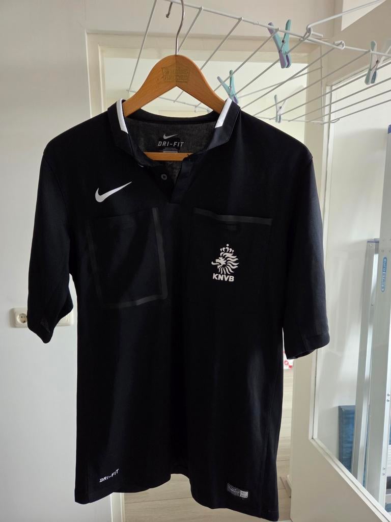 Scheidsrechter shirt KNVB maar M, Ophalen, Zo goed als nieuw, Shirt