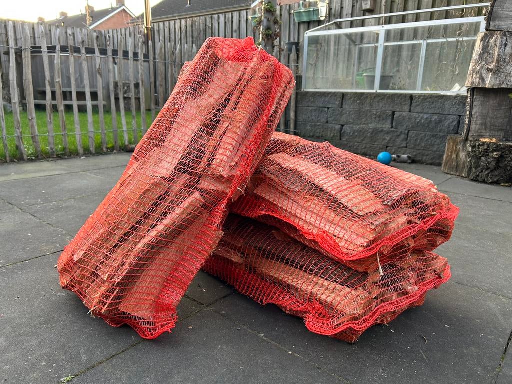 Aanmaakhout loof en naaldhout, Tuin en Terras, Haardhout, Minder dan 3 m³, Ophalen, Essenhout, Blokken