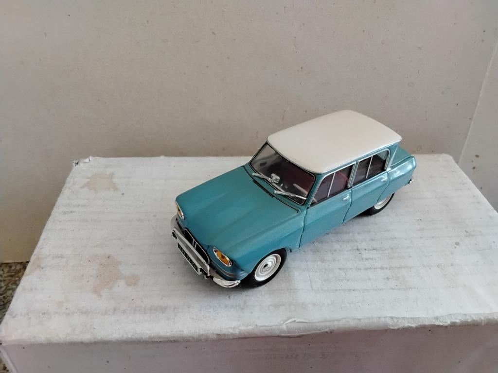 CITROËN  AMI 6      SCHAAL  1 :43, Ophalen of Verzenden, Zo goed als nieuw, Auto, Overige merken