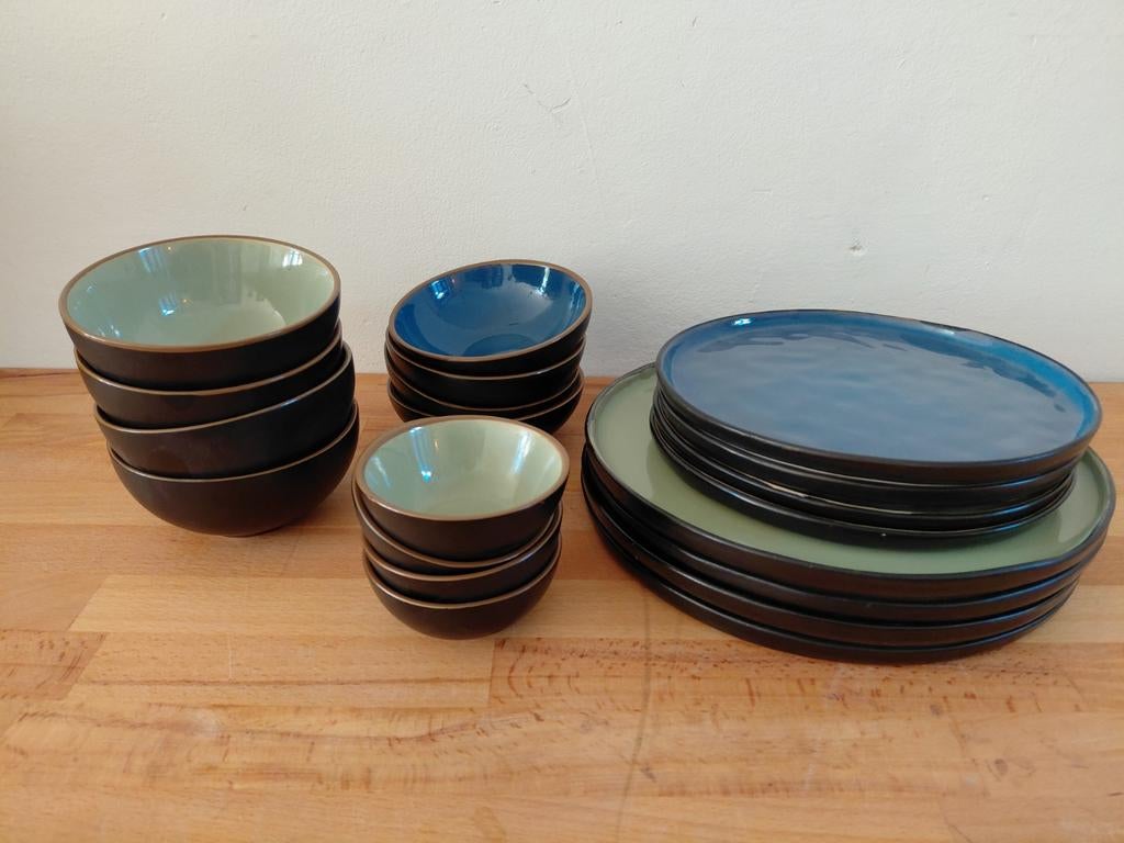 Gusta Table Tales Servies - Borden en Kommen, Ophalen, Keramiek, Zo goed als nieuw, Bord(en)