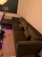 Gratis Donkergrijze hoekbank. Moet weg. Per direct ophalen., Ophalen of Verzenden, Gebruikt, Vierpersoons of meer, Stof