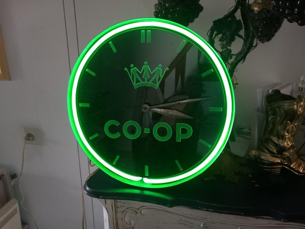 Neon reklame klok 50er jaren co- op, Ophalen of Verzenden, Gebruikt, Lichtbak of (neon) lamp