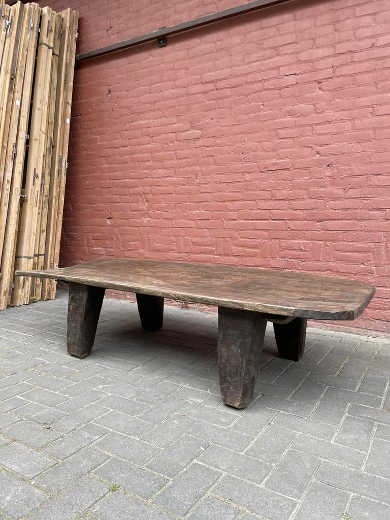 Antieke Naga salontafel, zeer oud, Huis en Inrichting, Tafels | Salontafels, Gebruikt, 150 tot 200 cm, Minder dan 50 cm, Rechthoekig