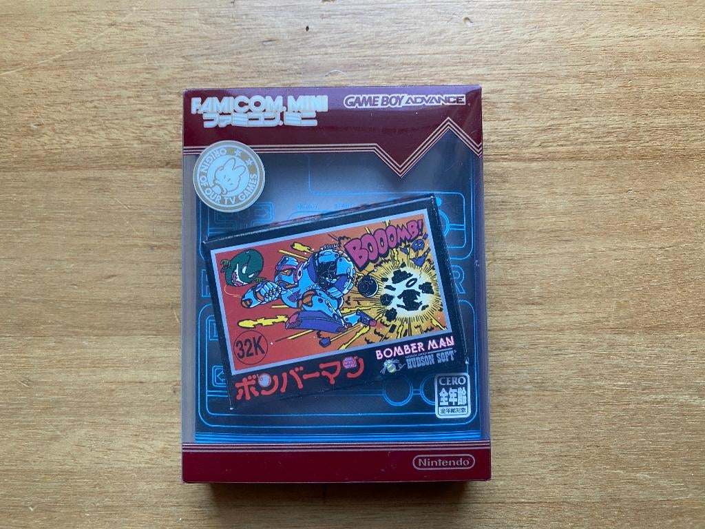 Bomberman gba famicom mini, Avontuur en Actie, 1 speler, Ophalen of Verzenden, Zo goed als nieuw