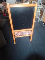 Krijt en tekenbord met papier en krijtjes, Ophalen