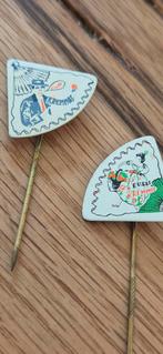 2 Carnaval speldjes, Ophalen of Verzenden, Overige onderwerpen