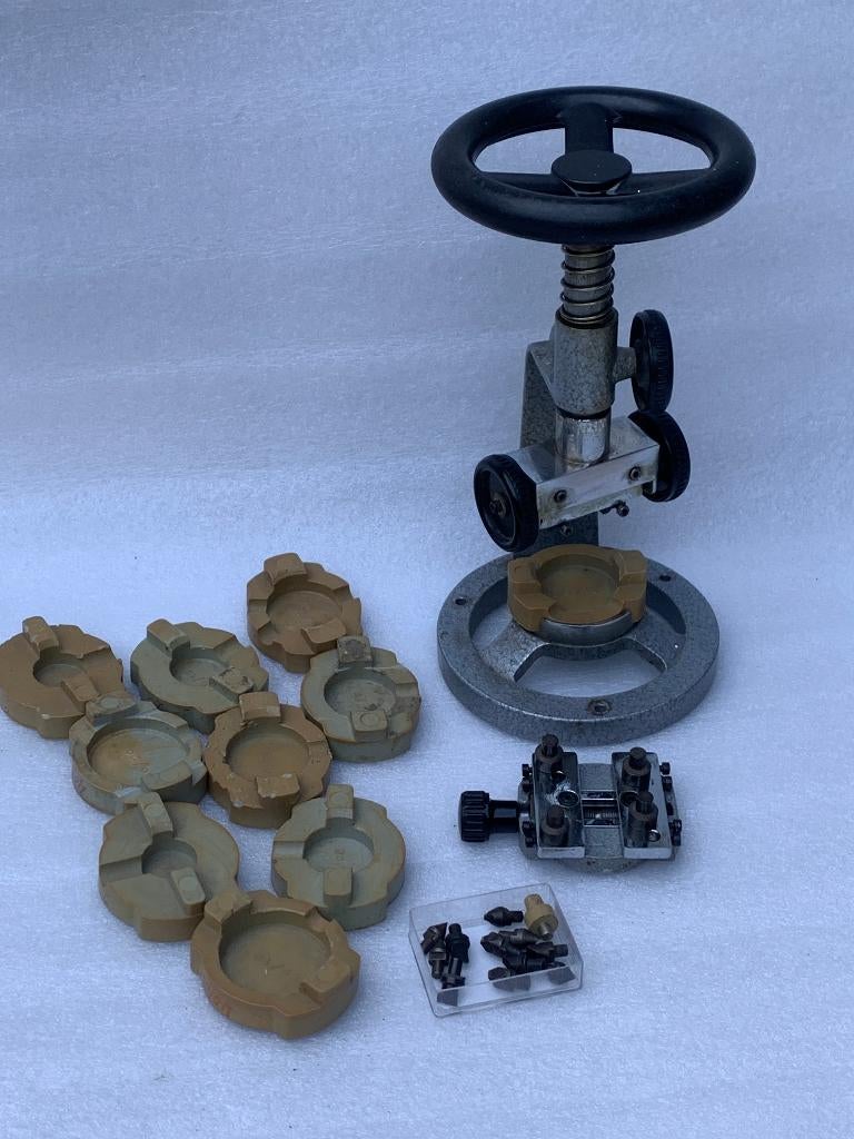 Horlogemakers gereedschap – Professionele set, Antiek en Kunst, Ophalen