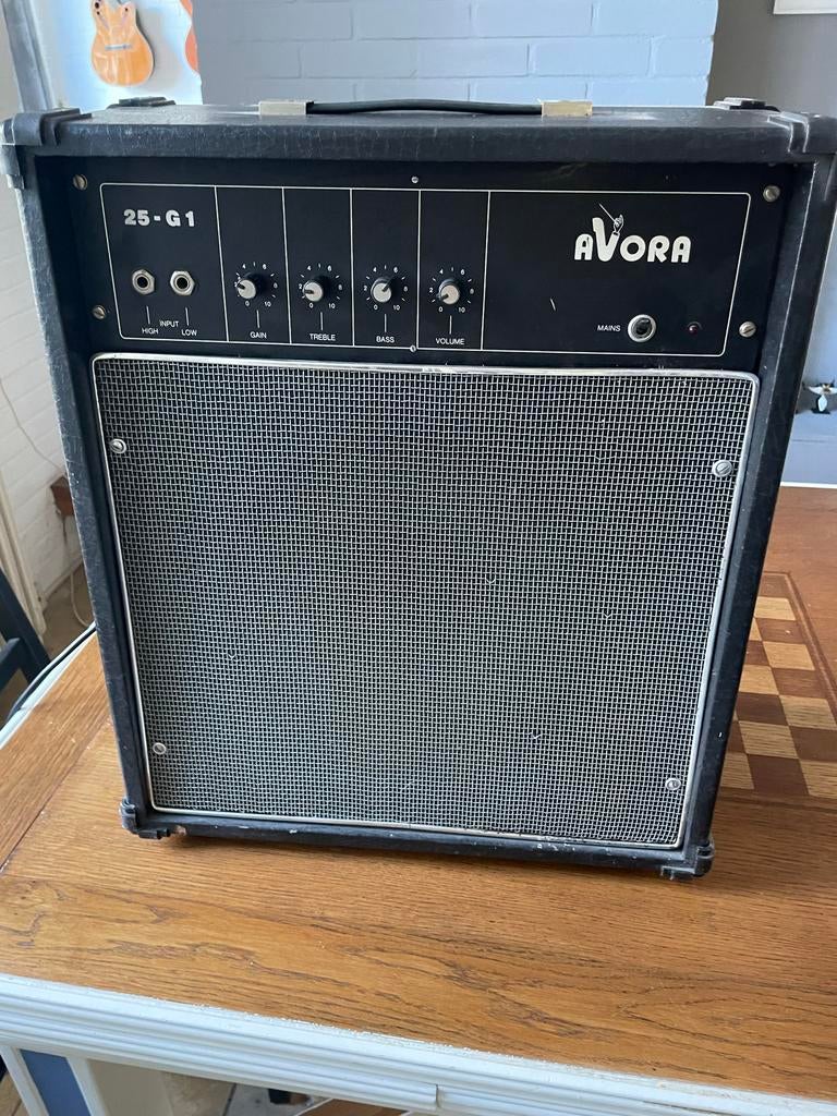 Avora 25 G1 gitaarversterker, gemaakt in de DDR, Muziek en Instrumenten, Ophalen, Gebruikt, Gitaar, Minder dan 50 watt