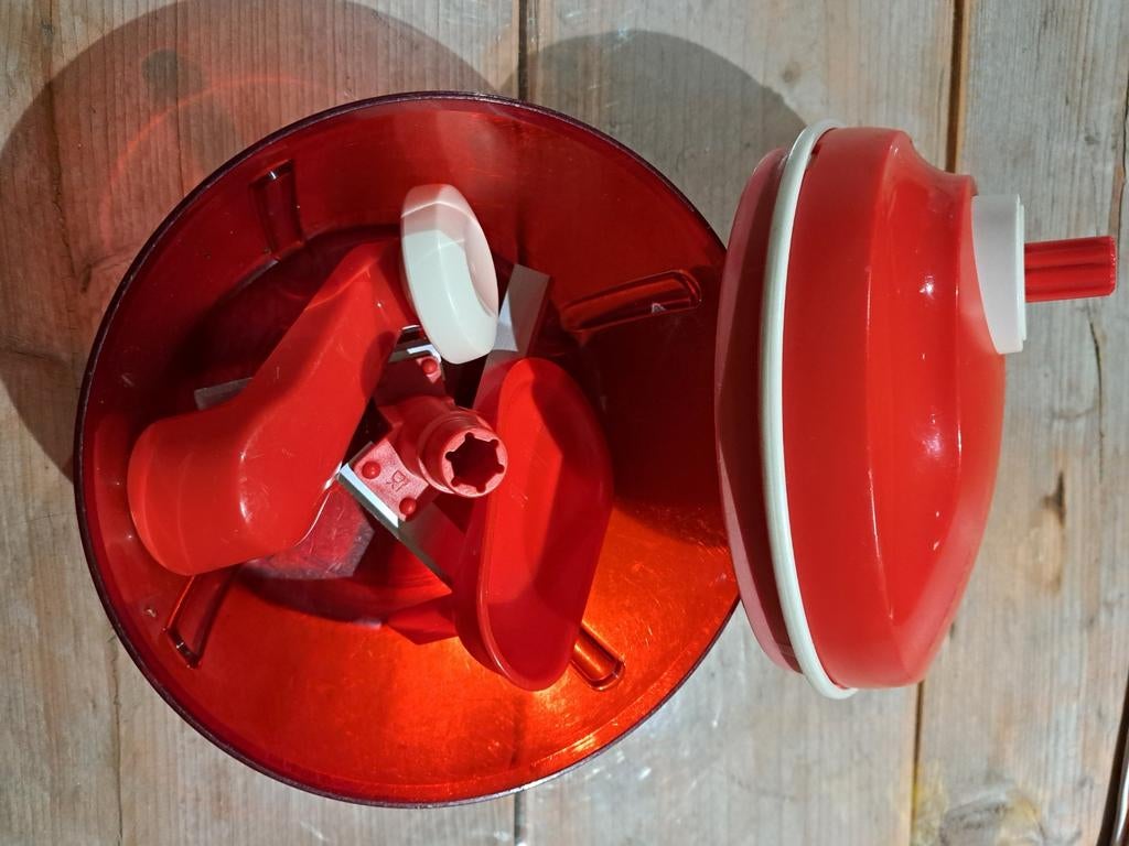 Quickchef tupperware, Huis en Inrichting, Keuken | Tupperware, Ophalen of Verzenden, Gebruikt, Rood, Overige typen