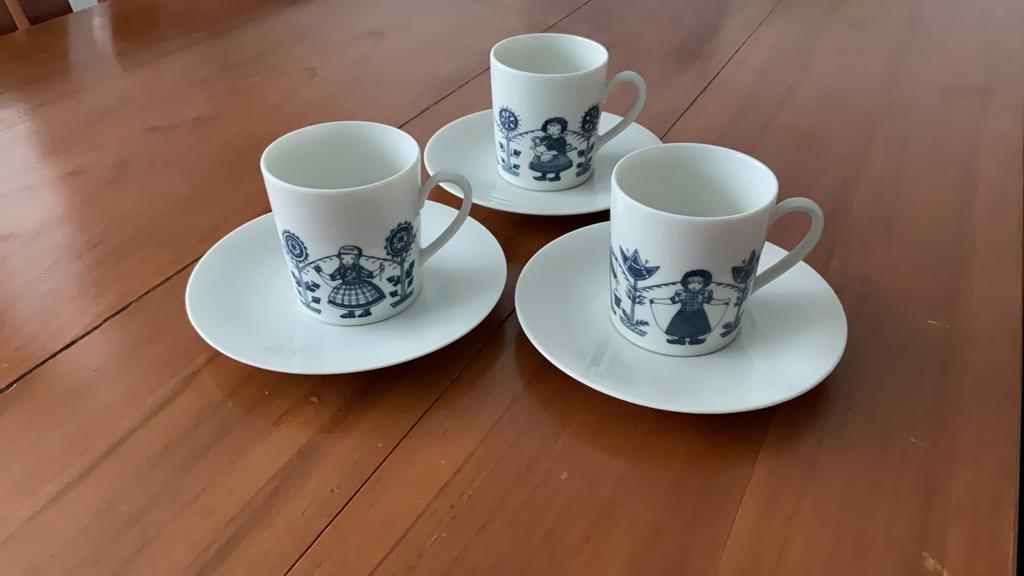 Kop en schotels Seltmann  Weiden Bavaria klederdracht, Verzamelen, Ophalen of Verzenden, Gebruikt, Porselein, Kop en/of schotel