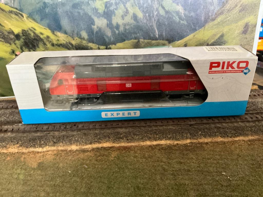 Piko diesel locomotief 52511-2 wisselstroom, Wisselstroom, Locomotief, Nieuw, Piko