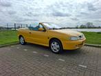 Renault Mégane 1.6 16V Cabriolet, Auto's, Voorwielaandrijving, Stof, Cabriolet, 4 stoelen