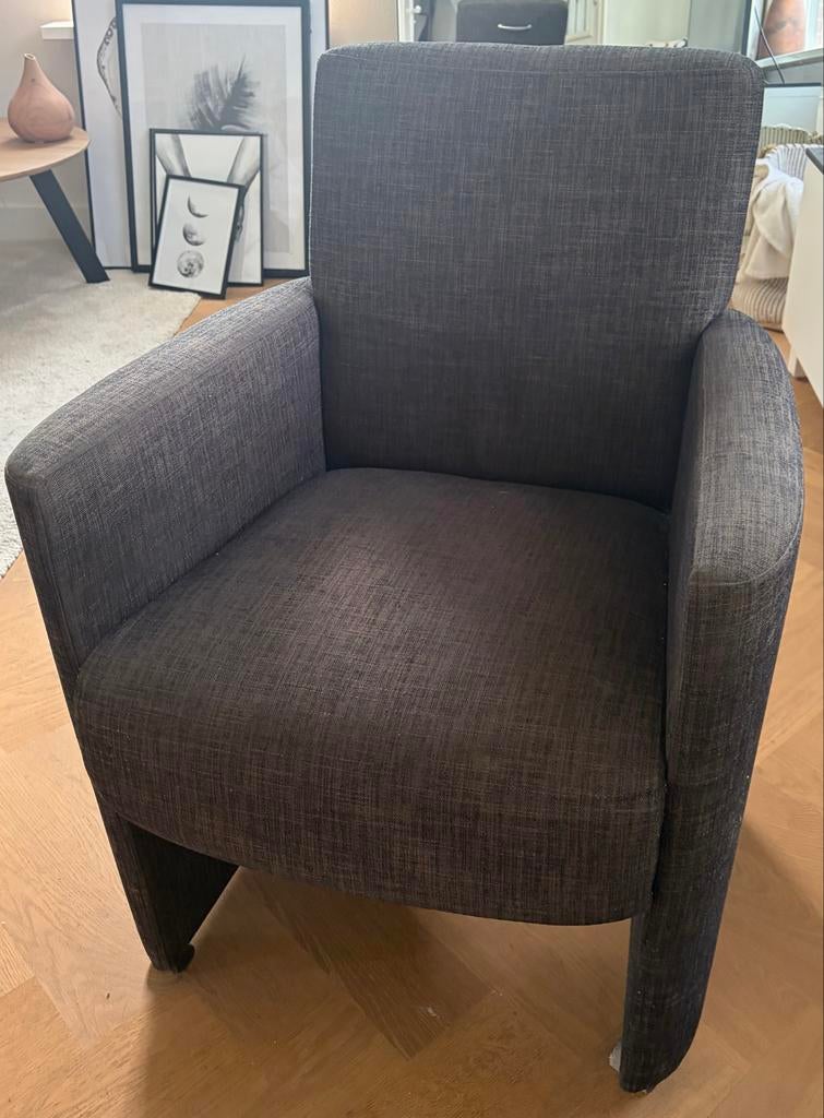 4 x Comfortabele donkergrijze/bruin eetkamerstoel, Ophalen, Gebruikt, Bruin, Eén