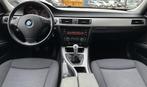 BMW 3-serie Touring 320i High Executive STOELVW/CRUISE/PDC, 13 km/l, Zwart, 4 cilinders, 150 pk