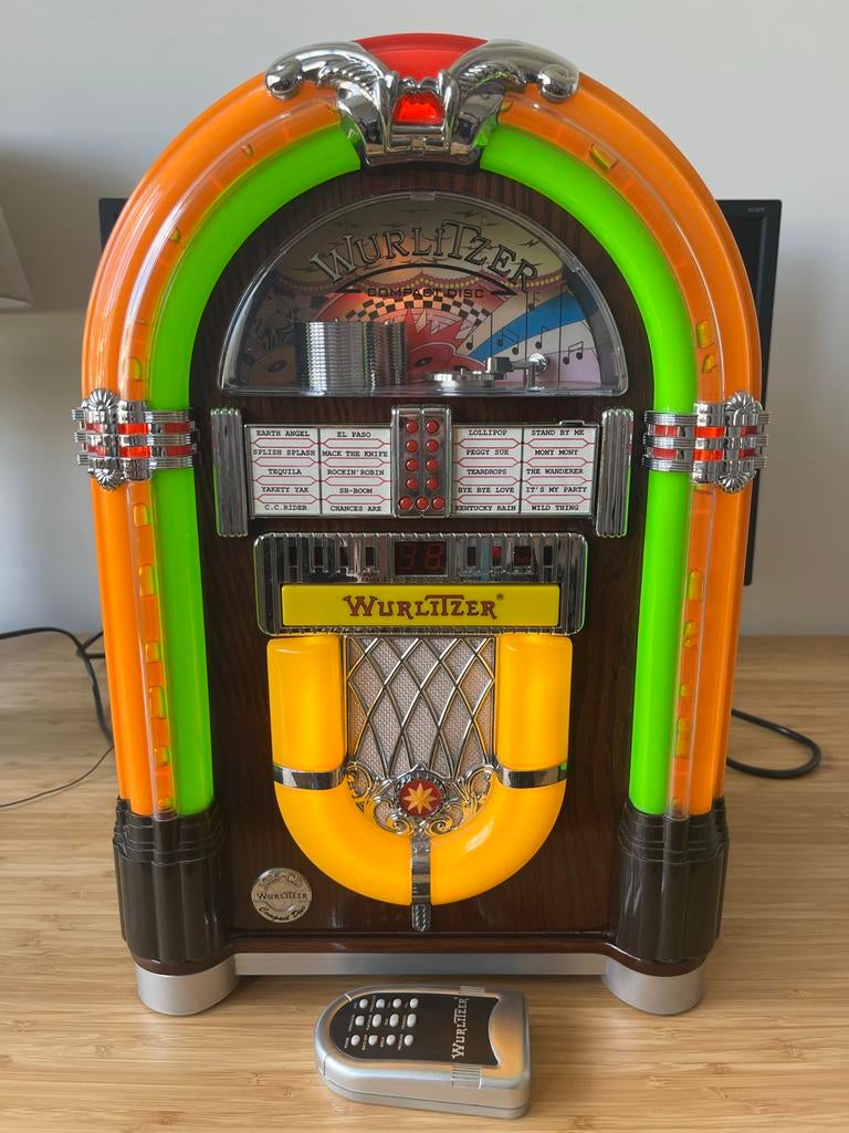 Wurlitzer jukebox met radio en CD speler, Verzamelen, Automaten | Jukeboxen, Zo goed als nieuw, Wurlitzer, 1970 tot heden, Ophalen