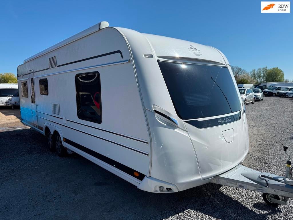 Lmc lord brillant 650, thuleCasette Luifel,Airco, Enduro Mov, Caravans en Kamperen, Caravans, Lmc, Bedrijf, 17 Palmbrugweg
6101AH  Echt, NL