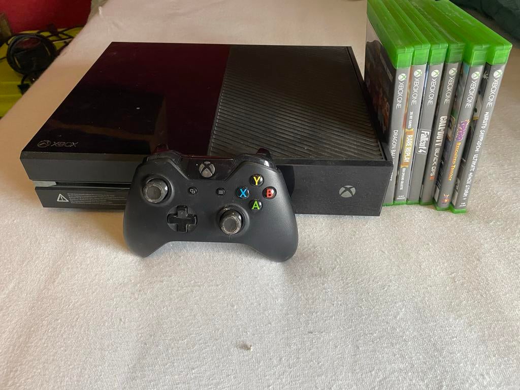 Xbox One met controller en 6 spellen, Spelcomputers en Games, Games | Xbox One, Gebruikt, 1 speler, Ophalen of Verzenden