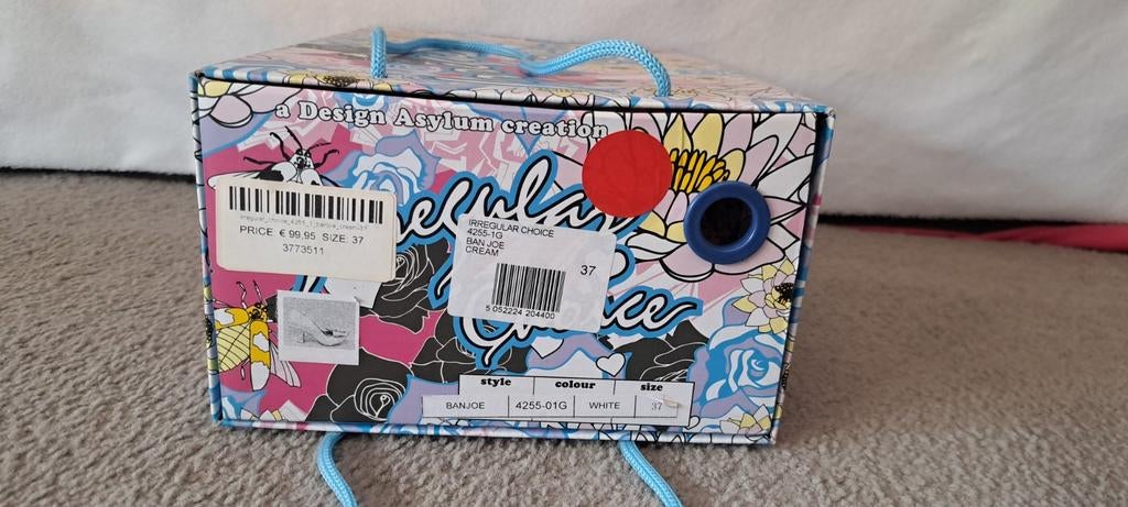 Irregular Choice Glitter Pumps Maat 37, Pumps, Wit, Ophalen of Verzenden, Zo goed als nieuw