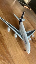 Airbus A380 schaal 1:200 Hogan, Ophalen of Verzenden, Zo goed als nieuw, Schaalmodel