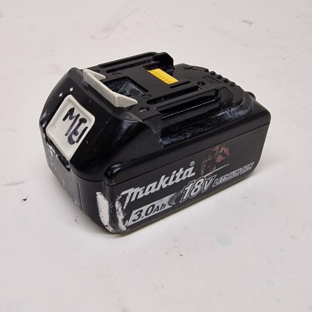 Makita BL1830B Accu 3.0Ah 18V | Incl garantie, Makita, Zo goed als nieuw, Support@makita.com, Makita Corporation, 3-11-8, Sumiyoshi-cho, 
Anjo, Aichi 446-8502
Japan