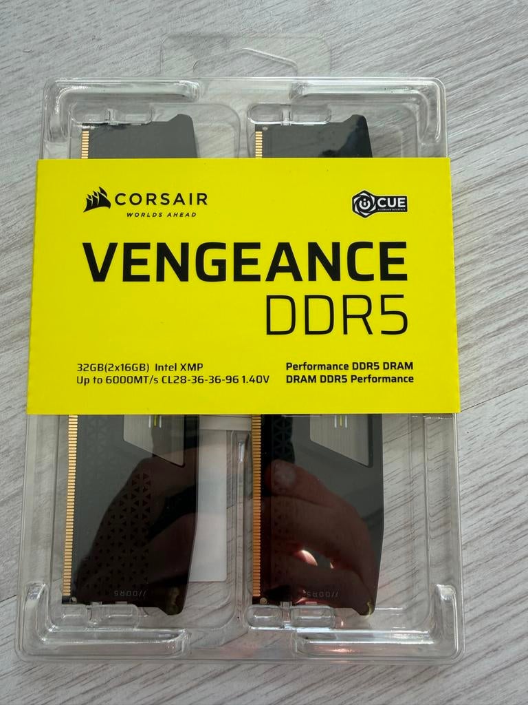 Corsair Vengeance DDR5 RAM 32GB (2x16GB) 6000MHz CL28, 32 GB, Info@corsair.com, Nieuw, Ophalen of Verzenden