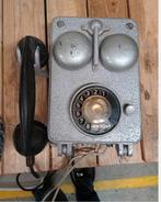 Vintage PTT telefoon voor industriële omgeving, Antiek en Kunst, Ophalen