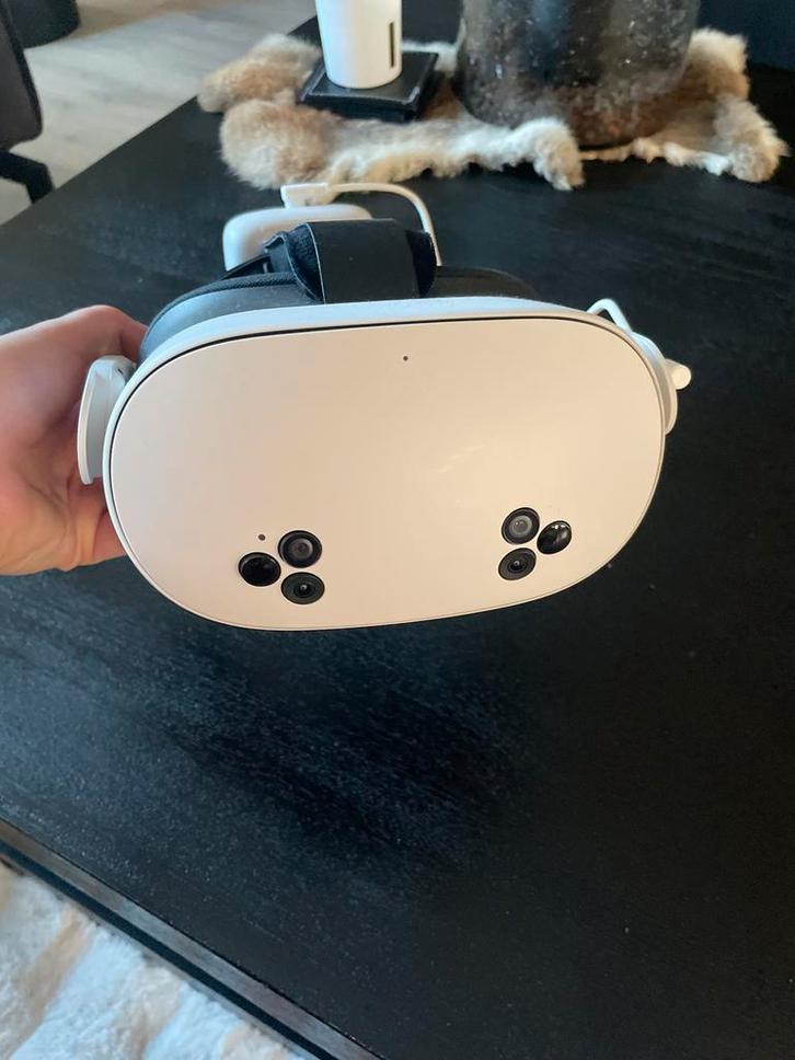 Oculus Meta Quest 3s met comfort strap en betaalde spellen, Spelcomputers en Games, Virtual Reality, Zo goed als nieuw, Overige platformen