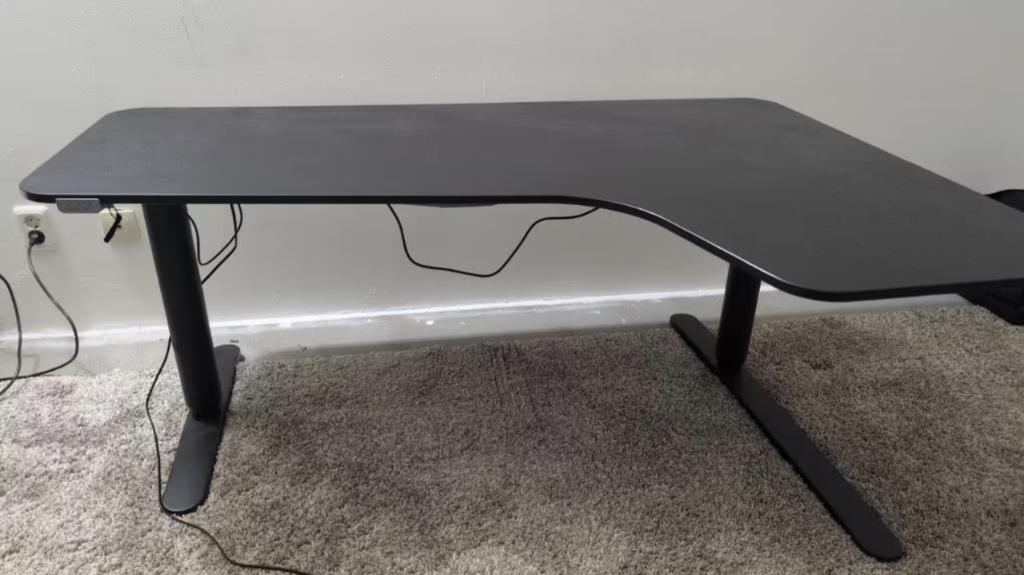 Elektrisch Verstelbaar IKEA Bekant Hoekbureau, Huis en Inrichting, Bureaus, Ophalen, 160 cm, Hout, Hoekbureau
