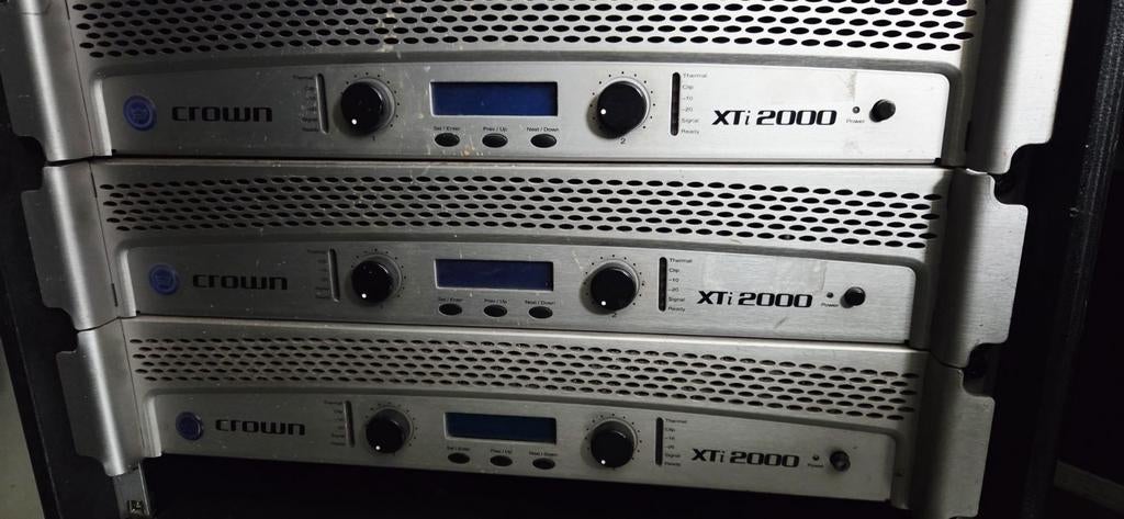 Crown XTi 2000 Versterker - Krachtige PA-versterker, Ophalen, Gebruikt, 1000 watt of meer, P.A.
