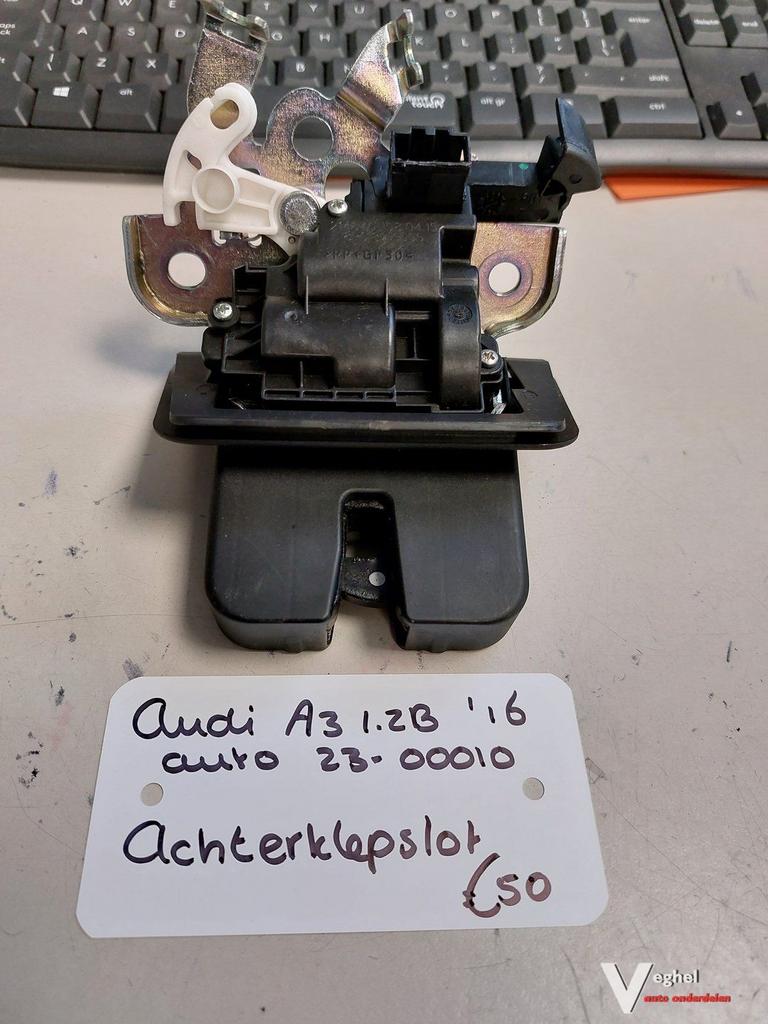 Audi A3 automaat 1.2B achterklepslot '16