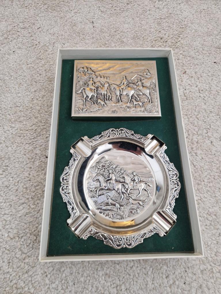 (Ver)zilverde asbak en sigarendoosje, Ophalen, Zilver