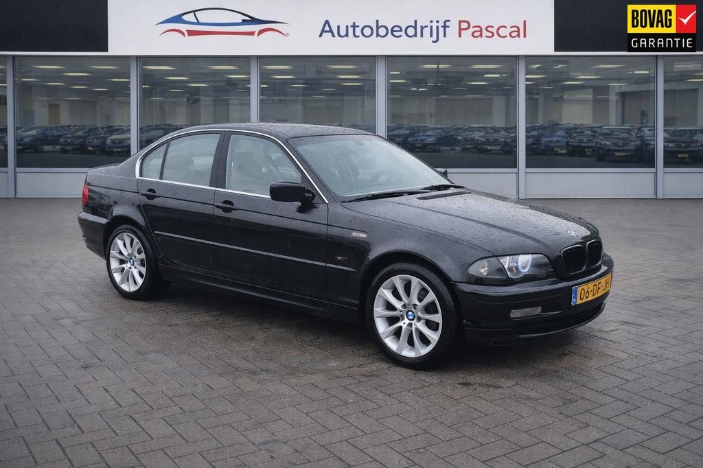 BMW 3-serie 323i Executive Aut. - Lederenbek - Angeleyes - N, Achterwielaandrijving, Gebruikt, 2494 cc, 1600 kg
