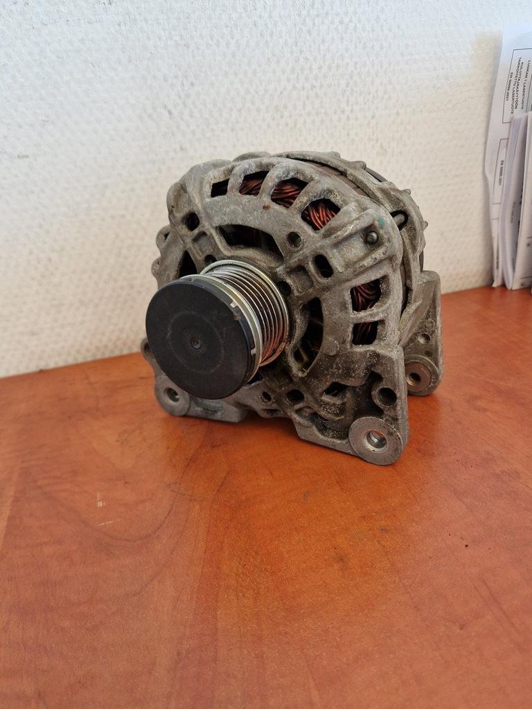 Dynamo VW, Skoda, Seat 04C903023J, Auto-onderdelen, Motor en Toebehoren, Gebruikt, -, -, Ophalen of Verzenden
