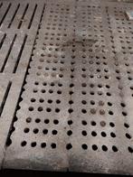 Robuuste betonroosters voor diverse toepassingen, Ophalen