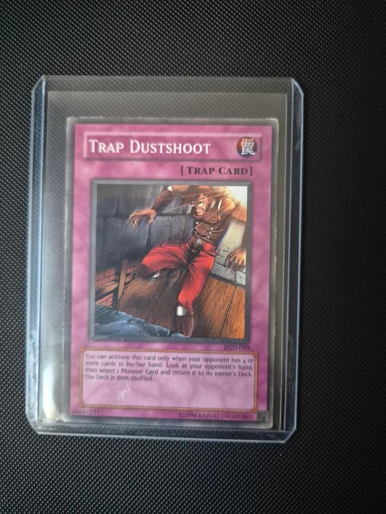 Yu-Gi-Oh! Trap Dustshoot - Zeldzame Val Kaart, Hobby en Vrije tijd, Verzamelkaartspellen | Yu-gi-Oh!, Ophalen of Verzenden