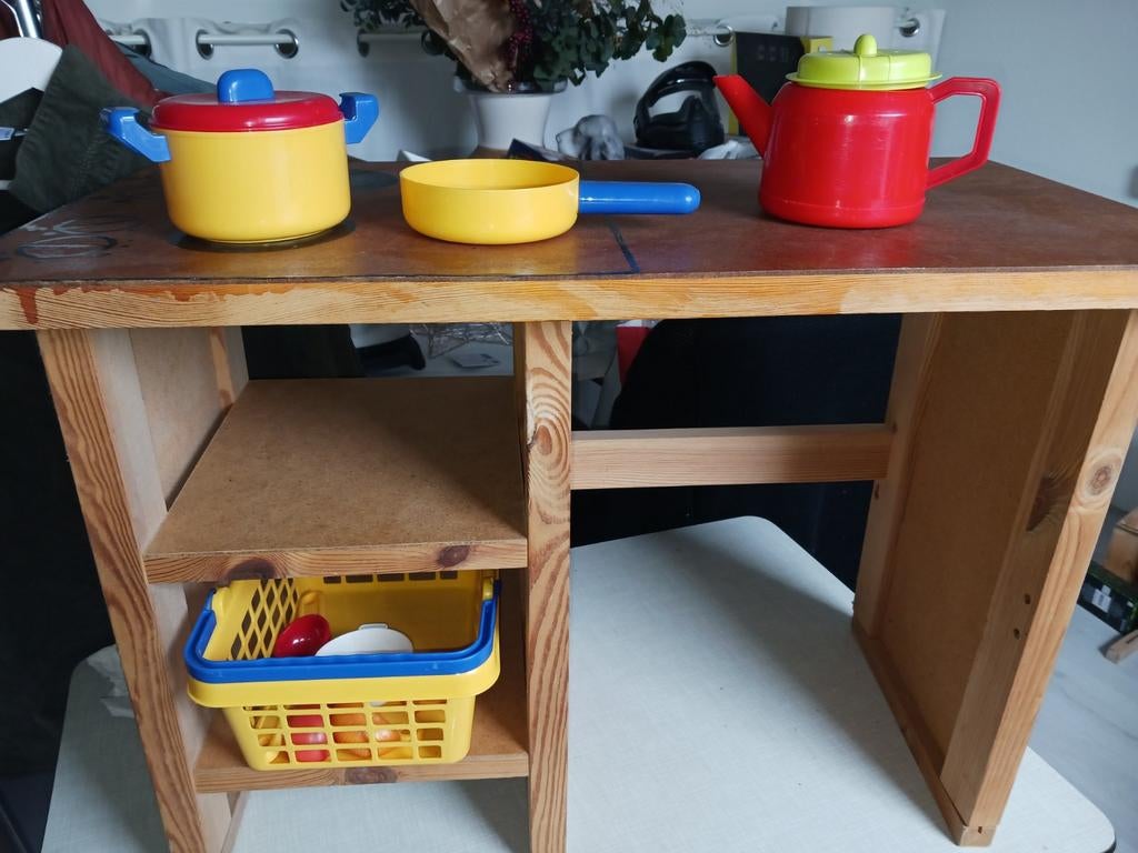 Speelkeukentje van hout met accessoires, Ophalen