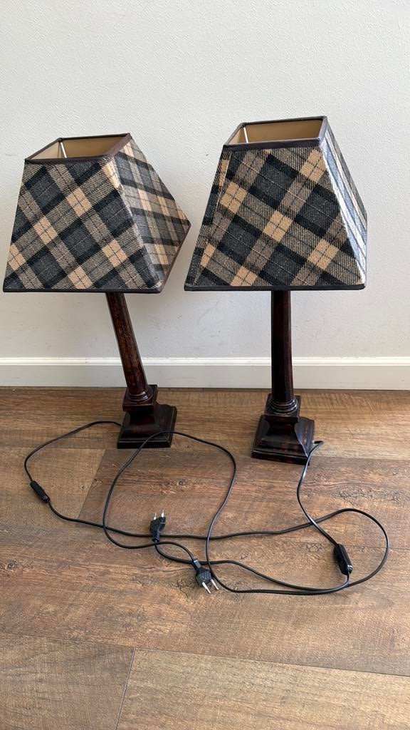 Dressoirlampen 2 stuks, Huis en Inrichting, Lampen | Tafellampen, Ophalen, Gebruikt, Stof, 50 tot 75 cm