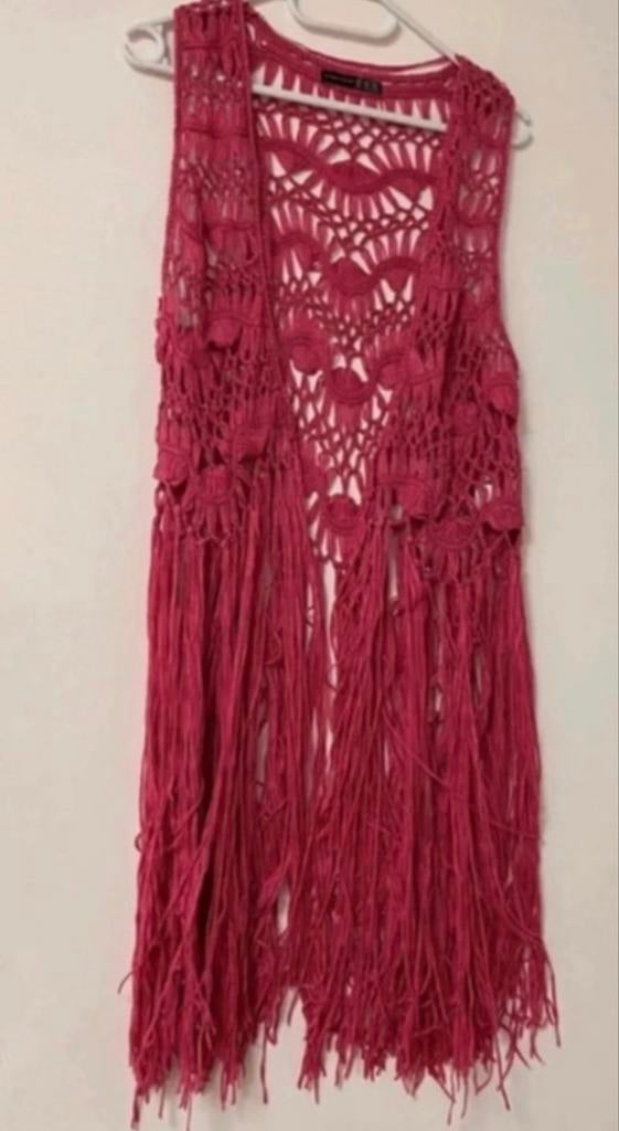 Roze gehaakt vestje met franjes, Ophalen of Verzenden, Zo goed als nieuw